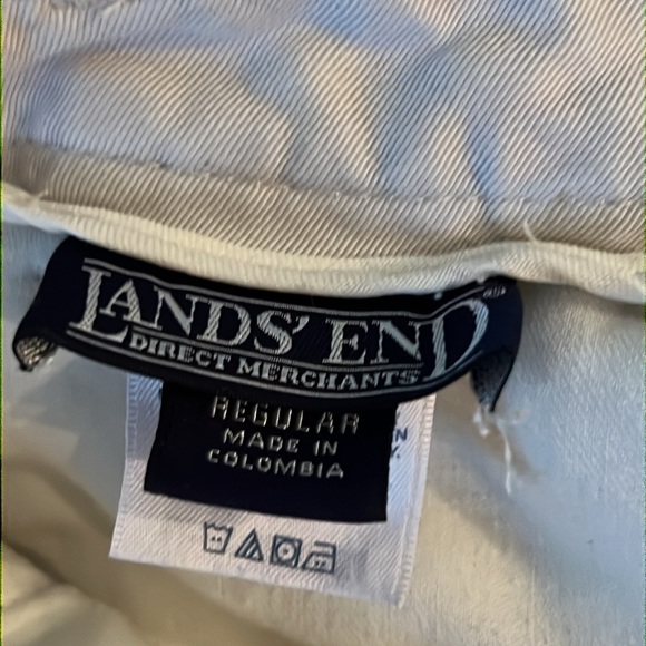 Lands End Ladies Khaki Weekender Shorts - Freshly Laundered- Gently worn Sz 16 - Picture 5 of 13